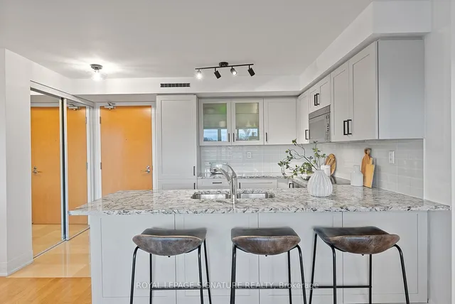 Additional property image - 1 Bedford Rd Unit 521