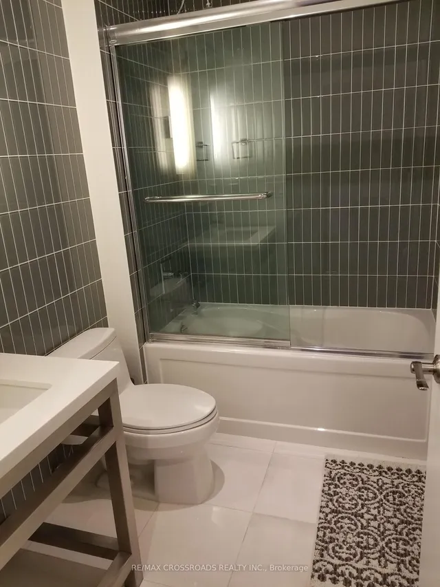 Additional property image - 80 John St Unit 4103