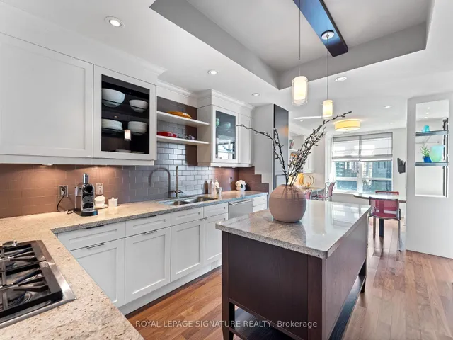 Additional property image - 155 St Clair Ave Unit 603