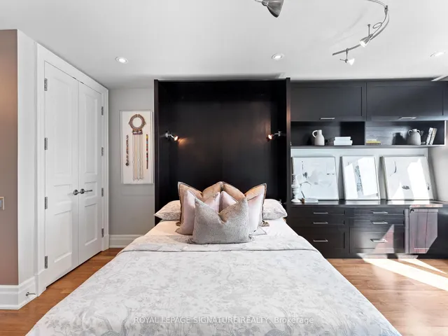 Additional property image - 155 St Clair Ave Unit 603