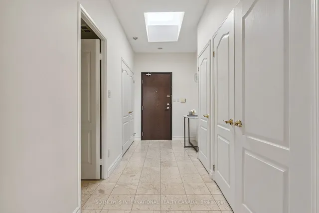 Additional property image - 30 Greenfield Ave Unit PH11