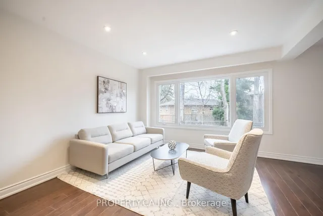 Additional property image - 5937 Bathurst St Unit 7