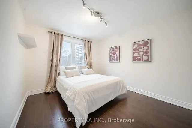 Additional property image - 5937 Bathurst St Unit 7