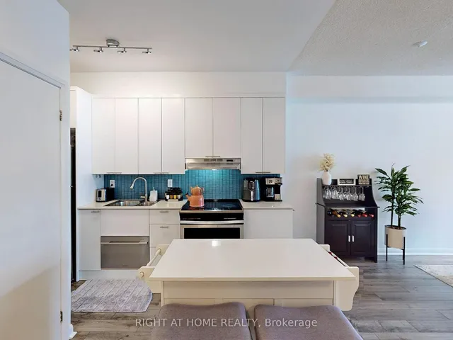 Additional image 30 of 111 Elizabeth St Unit 1702
