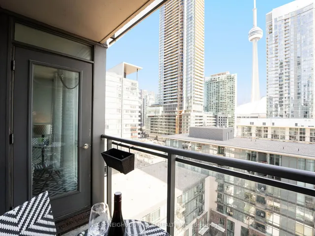 Additional property image - 15 Fort York Blvd Unit 1208