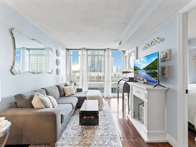 Additional property image - 15 Fort York Blvd Unit 1208