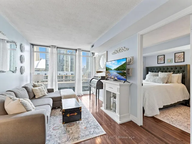 Additional property image - 15 Fort York Blvd Unit 1208