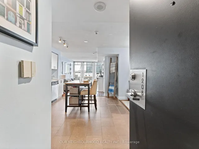 Additional property image - 15 Fort York Blvd Unit 1208