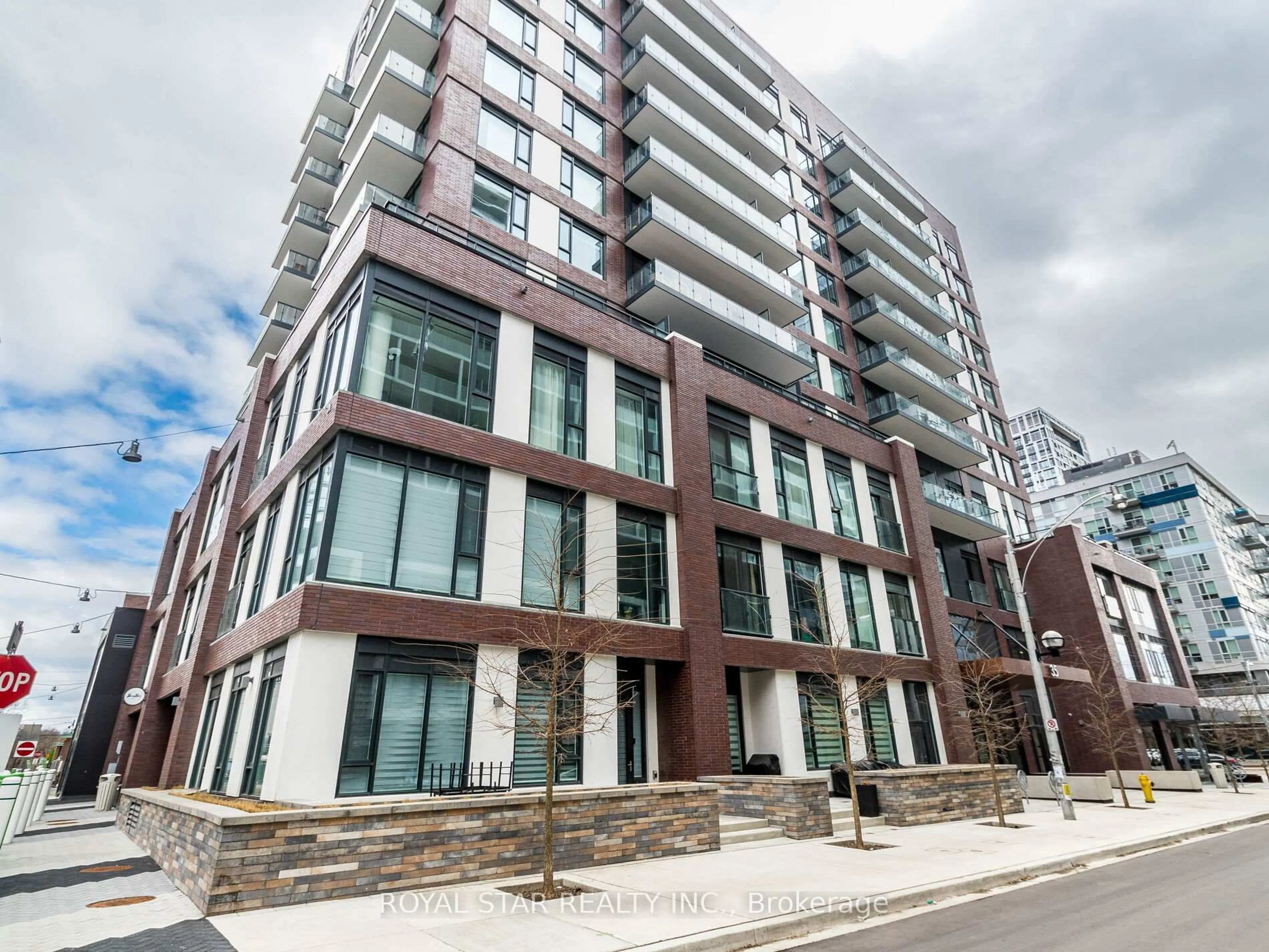 Unknown for 35 Tubman Ave #913, Toronto Ontario M5A 0M8