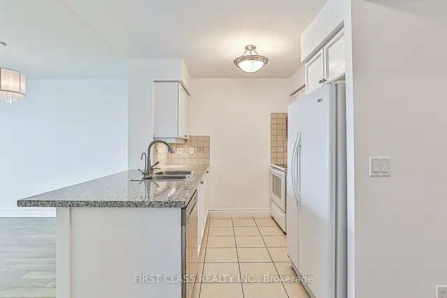 Additional property image - 15 Greenview Ave Unit 809