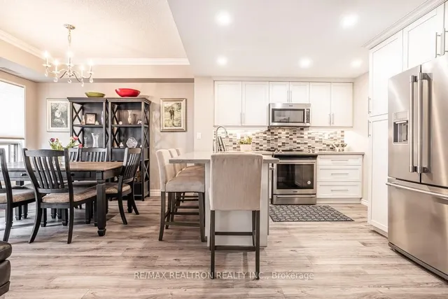 Additional property image - 9 Greenbriar Rd Unit 306