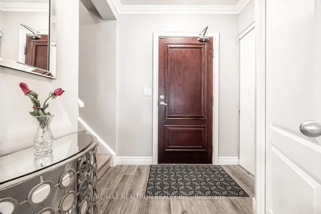 Additional property image - 9 Greenbriar Rd Unit 306