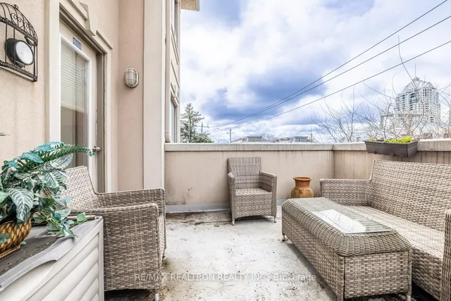 Additional property image - 9 Greenbriar Rd Unit 306
