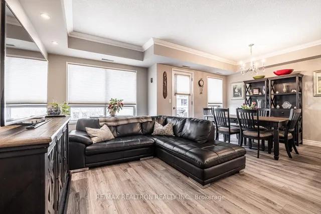 Additional property image - 9 Greenbriar Rd Unit 306