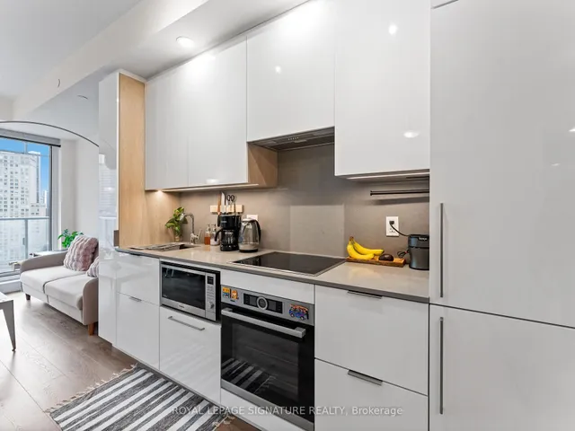 Additional property image - 28 Freeland St Unit 1306
