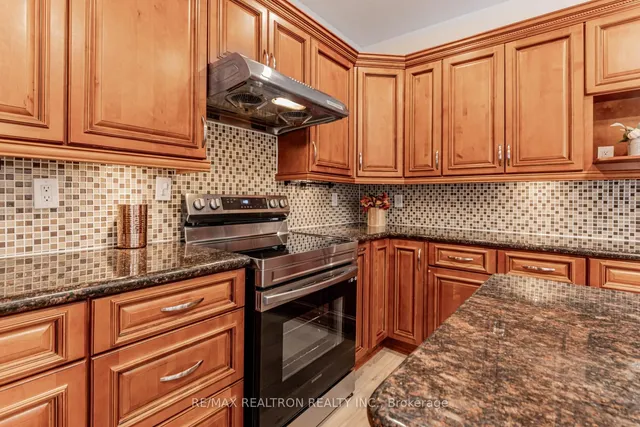 Additional property image - 32 Bobwhite Cres