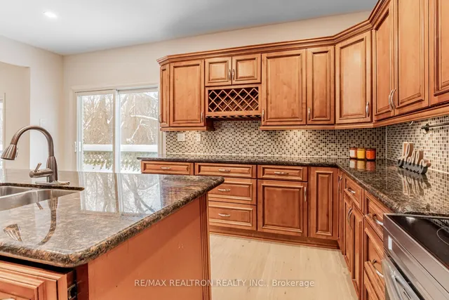 Additional property image - 32 Bobwhite Cres
