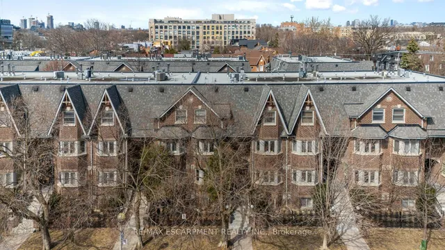 Additional property image - 36 Shank St Unit B