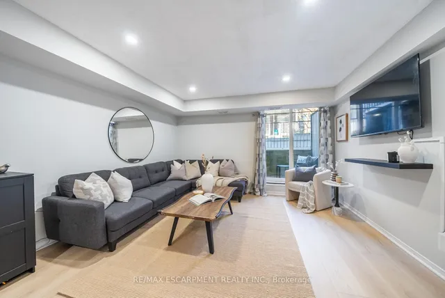 Additional property image - 36 Shank St Unit B