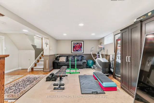 Additional property image - 23 Allingham Gdns