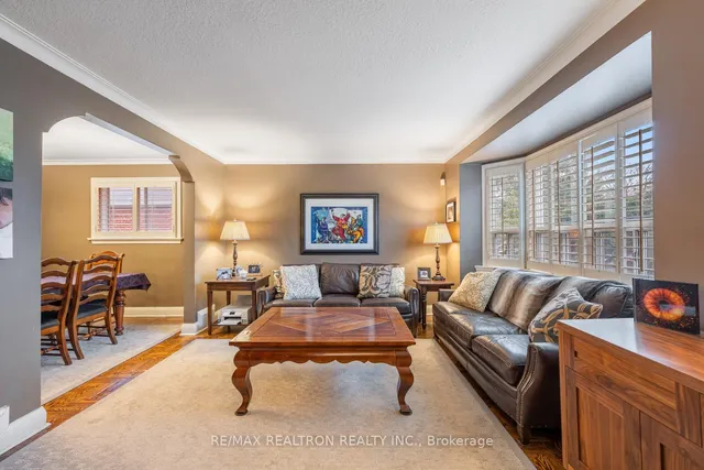 Additional property image - 23 Allingham Gdns