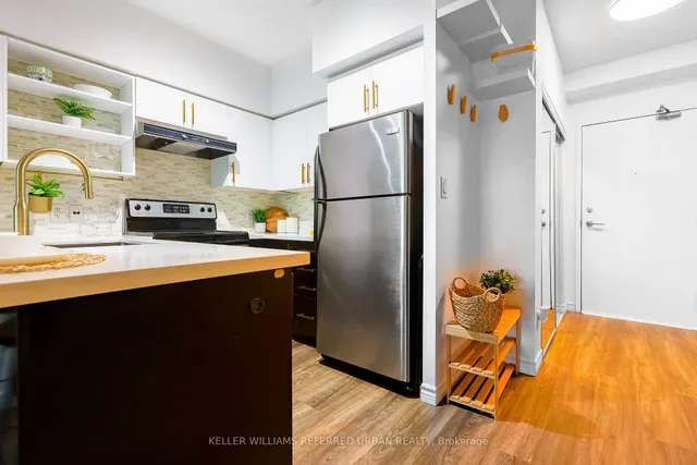 Additional property image - 120 Dallimore Circ Unit 915