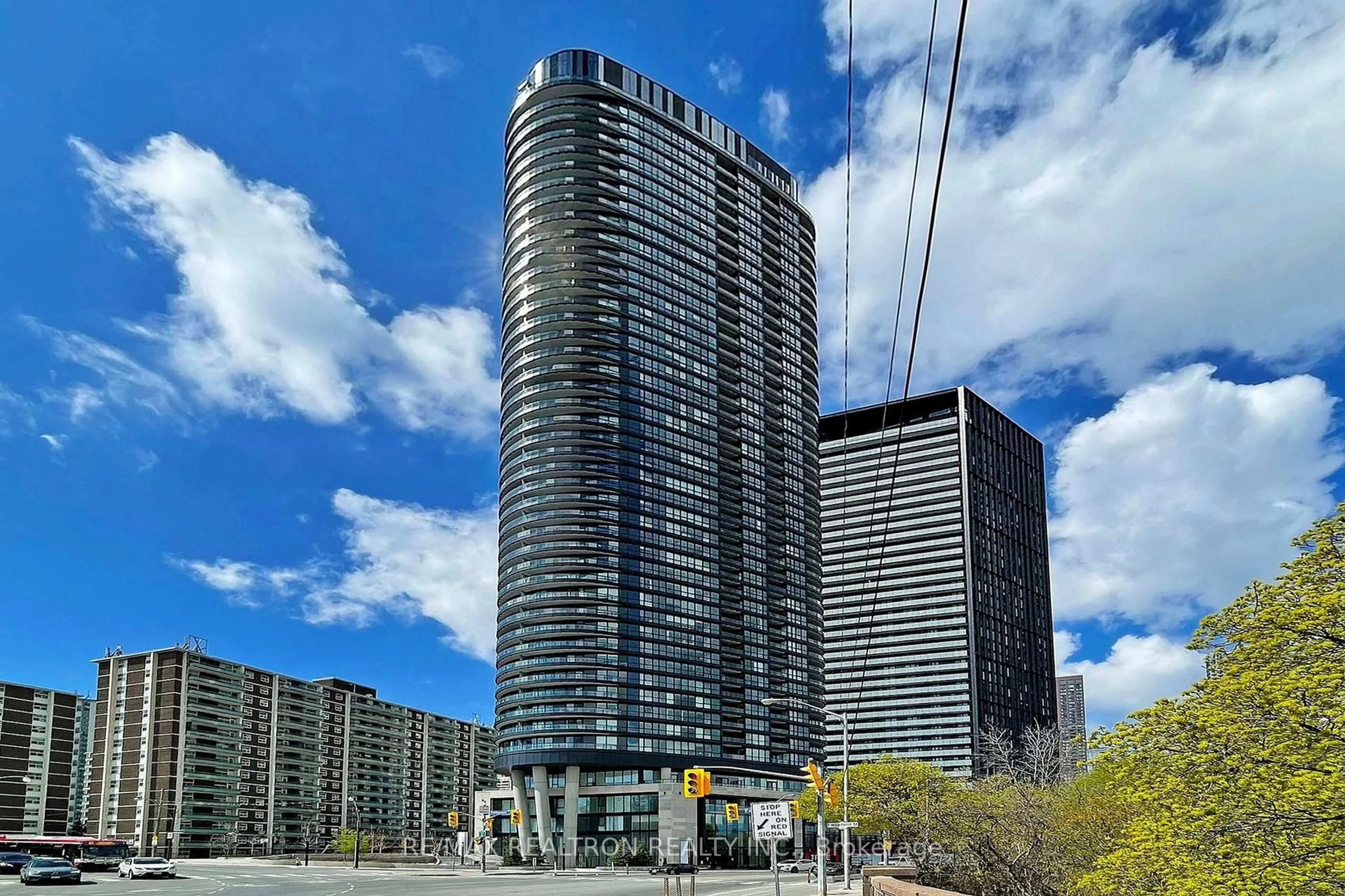 Unknown for 585 Bloor St #4121, Toronto Ontario M4W 0B3