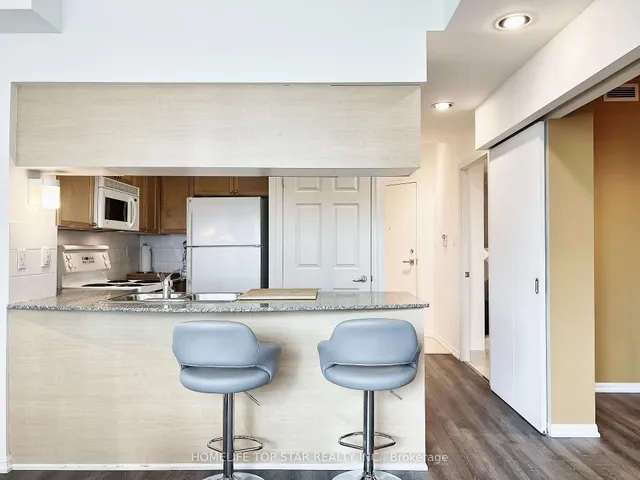 Additional property image - 228 Queens Quay Unit 1006