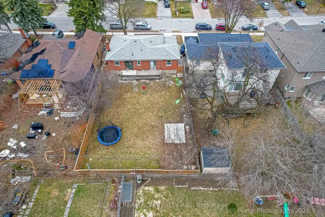 Additional property image - 81 Baycrest Ave