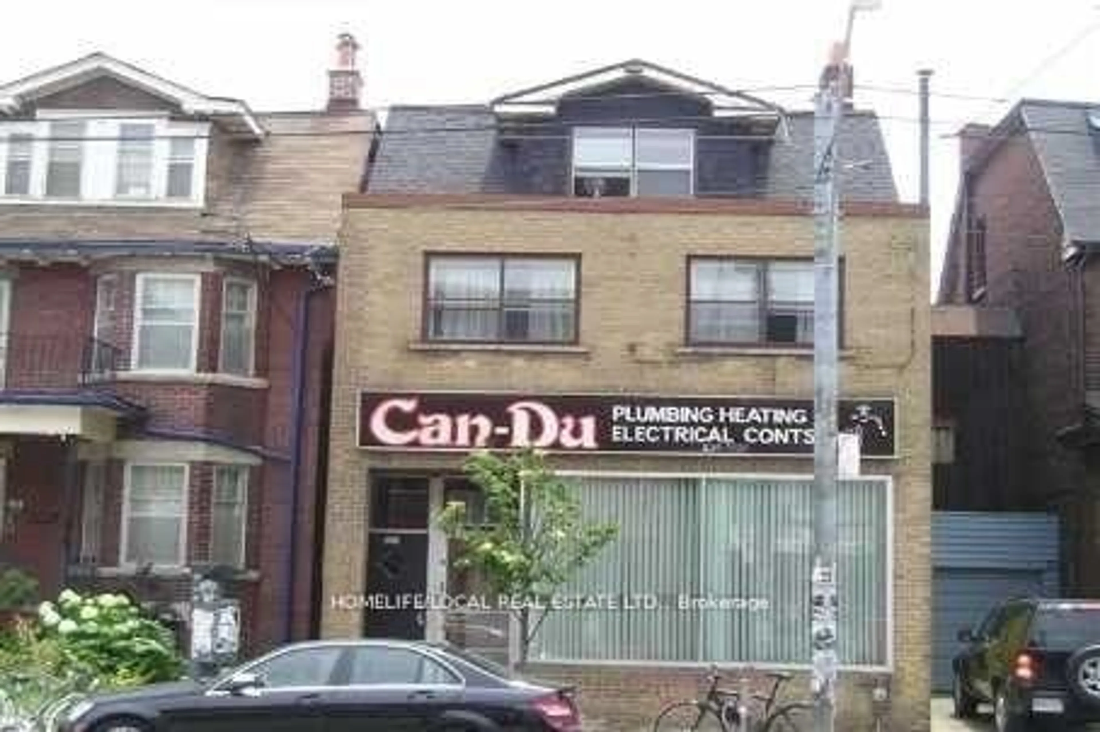 Unknown for 921 College St, Toronto Ontario M6H 1A1