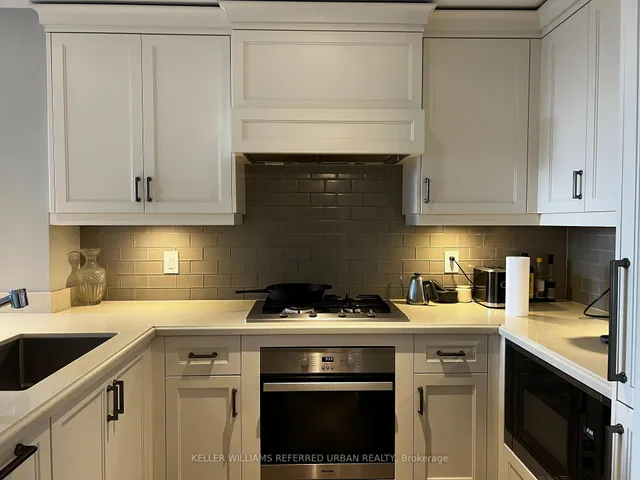 Additional property image - 181 Davenport Rd Unit 308