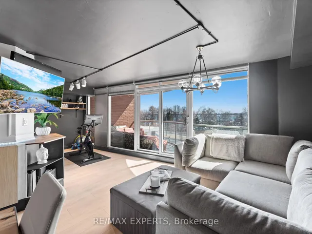 Additional property image - 550 Queens Quay Unit 412