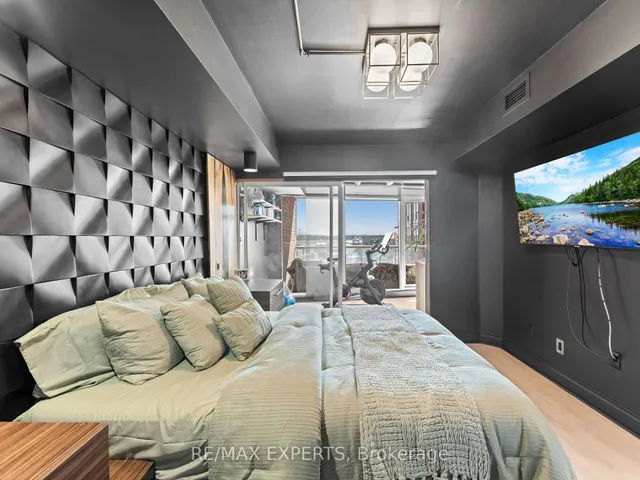 Additional property image - 550 Queens Quay Unit 412