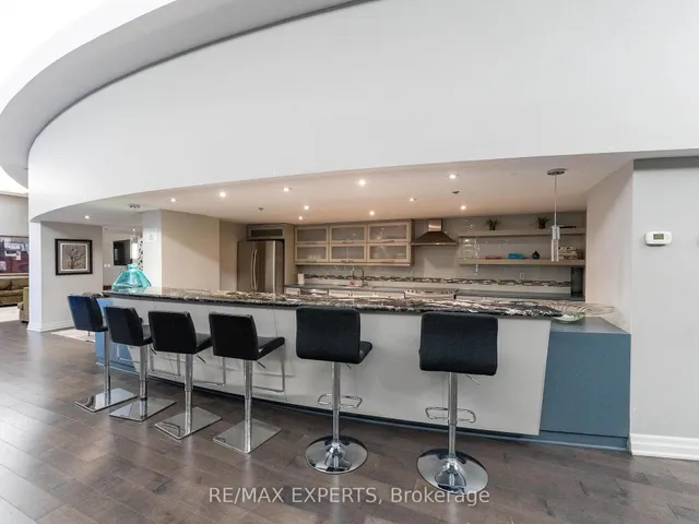 Additional property image - 550 Queens Quay Unit 412