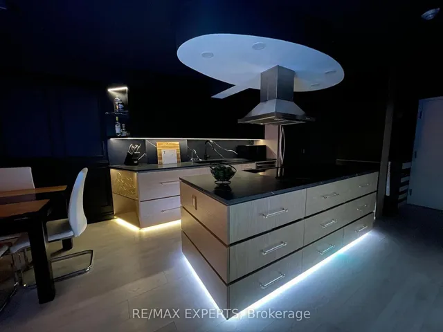 Additional property image - 550 Queens Quay Unit 412