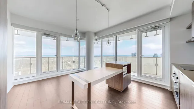 Additional property image - 197 Yonge St Unit 5905