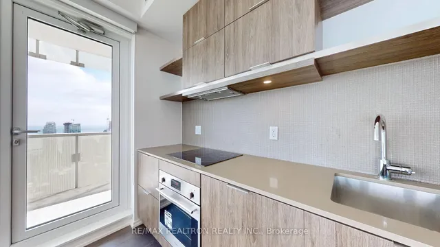 Additional property image - 197 Yonge St Unit 5905