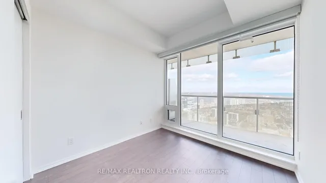 Additional property image - 197 Yonge St Unit 5905