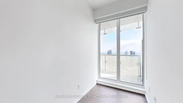 Additional property image - 197 Yonge St Unit 5905