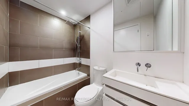 Additional property image - 197 Yonge St Unit 5905