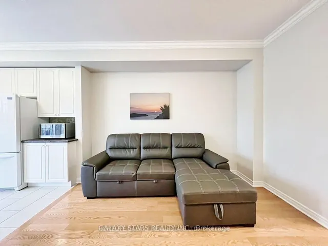 Additional property image - 8 E Hycrest Ave