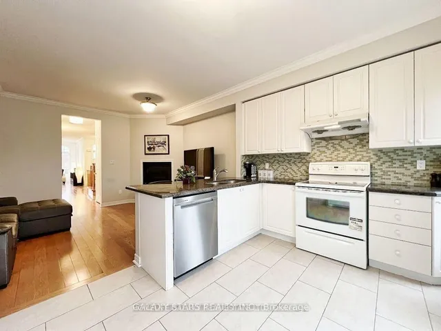 Additional property image - 8 E Hycrest Ave
