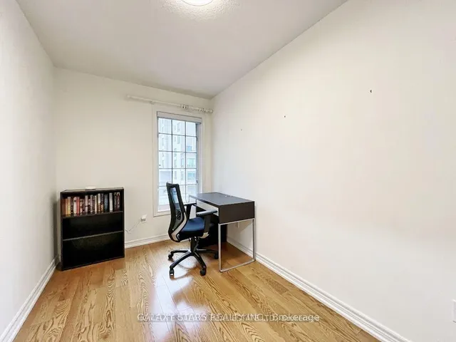 Additional property image - 8 E Hycrest Ave
