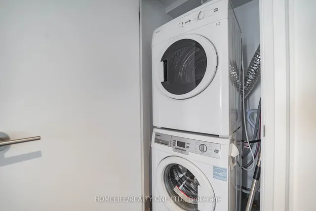 Additional property image - 155 Yorkville Ave Unit 2915