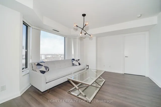 Additional property image - 155 Yorkville Ave Unit 2915