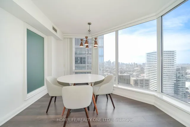 Additional property image - 155 Yorkville Ave Unit 2915