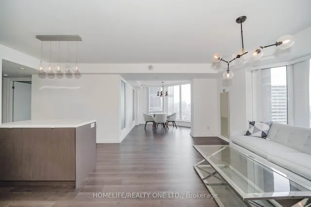 Additional property image - 155 Yorkville Ave Unit 2915
