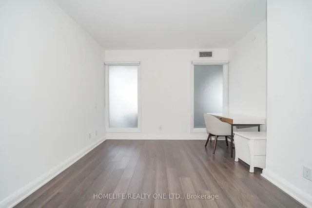 Additional property image - 155 Yorkville Ave Unit 2915