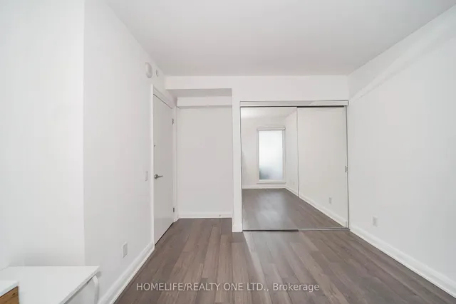 Additional property image - 155 Yorkville Ave Unit 2915