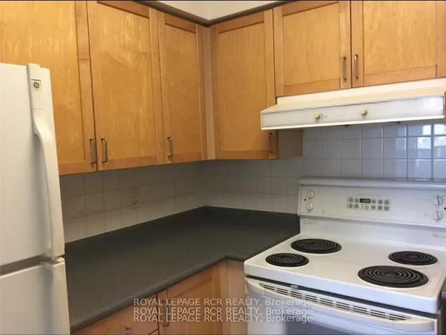 Additional property image - 35 Finch Ave Unit PH 201